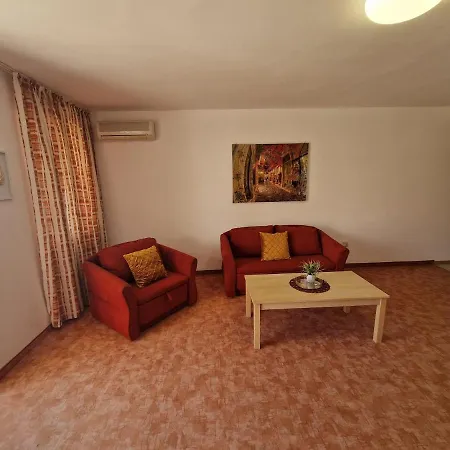 Sea View Apartment, Village, A2. * Ravda