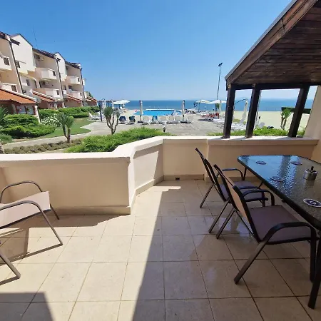 Sea View Apartment, Village, A2. Ravda